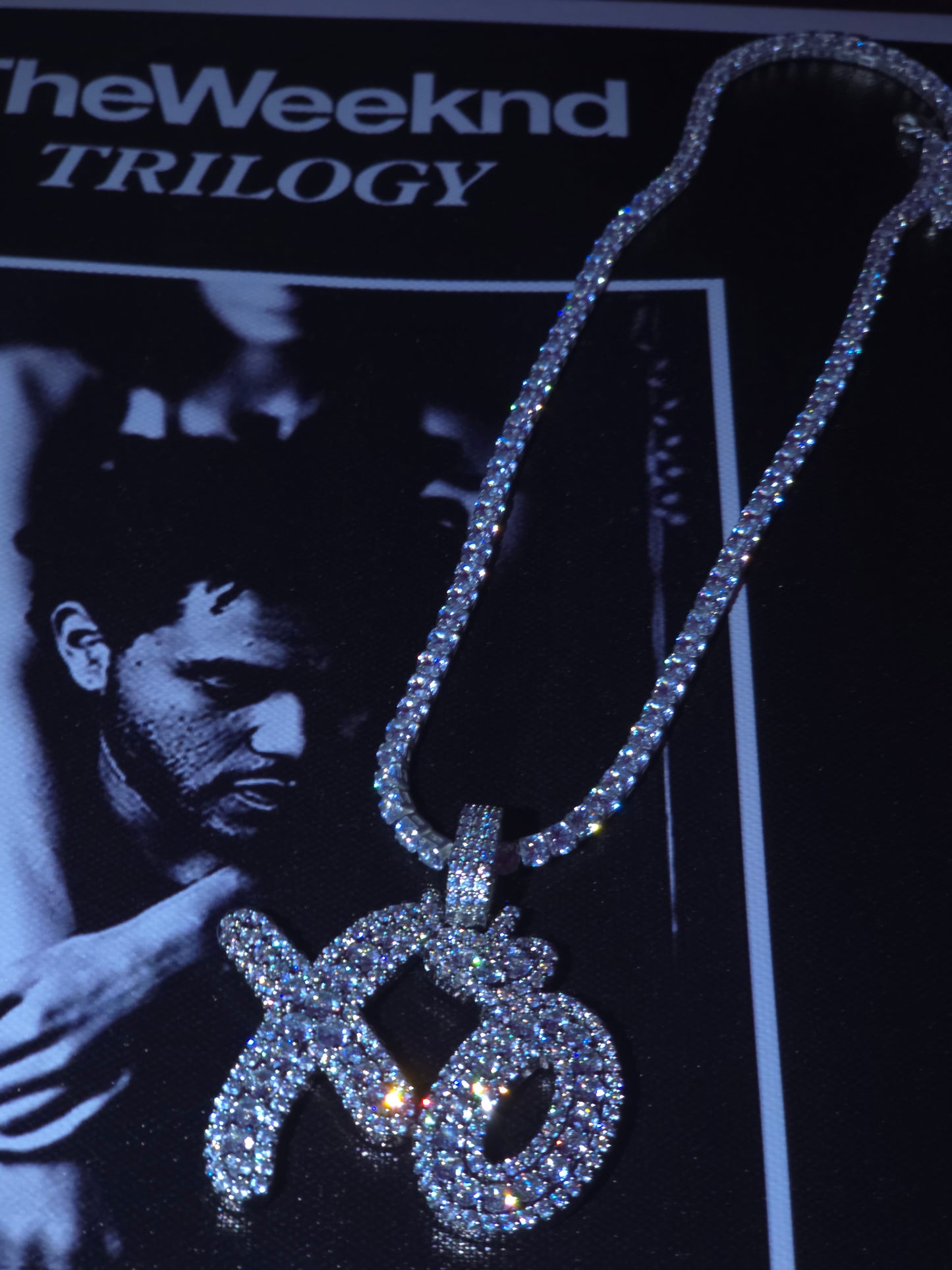 Timeless XO Pendant (CZ Edition) + FREE CHAIN