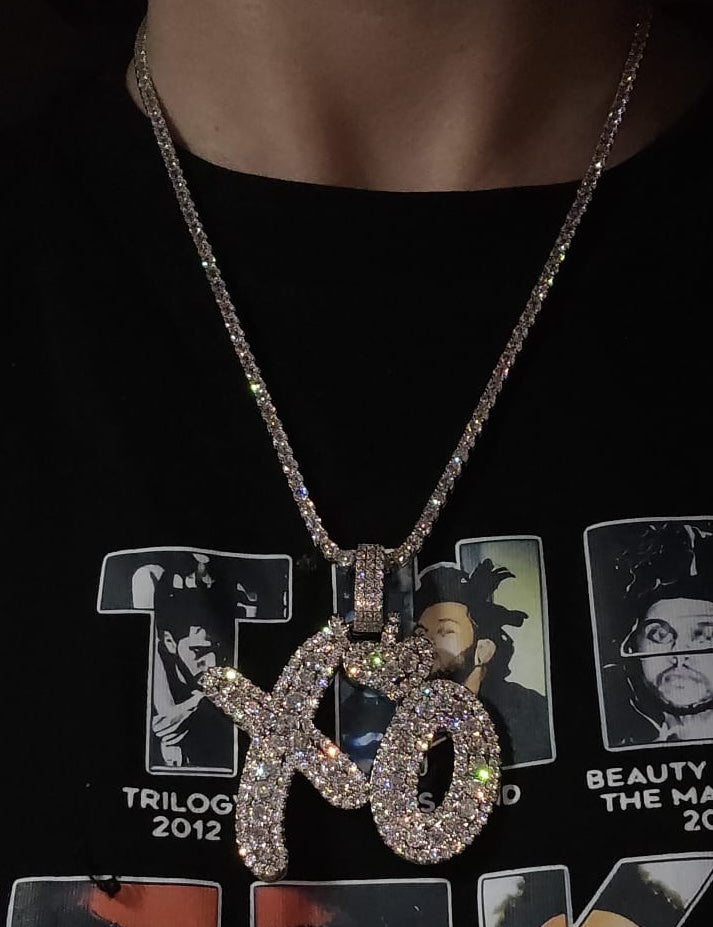 Timeless XO Pendant (CZ Edition) + FREE CHAIN