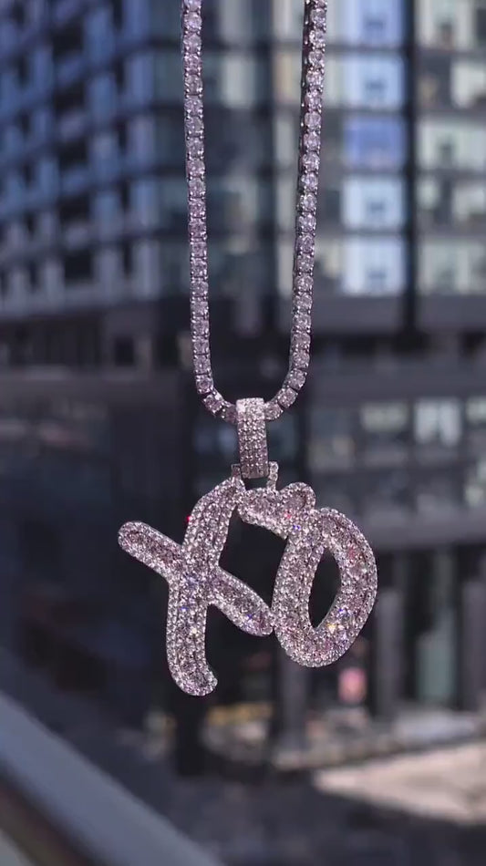 Zeitlose XO-Kette – Der ultimative Iced-Out-Anhänger + Tenniskette aus 925er Sterlingsilber